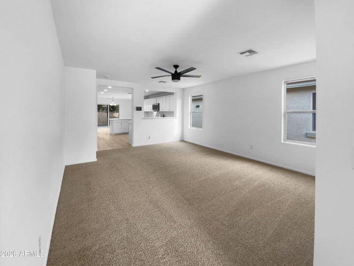 Property Photo:  946 E Leslie Avenue  AZ 85140 