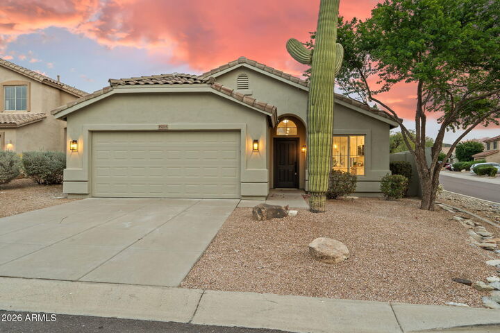 Property Photo: 15215 N 104th Place AZ 85255