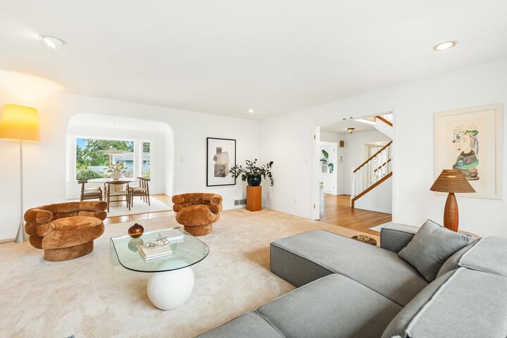 Property Photo:  2372 Kings Avenue  BC V7V 2C4 