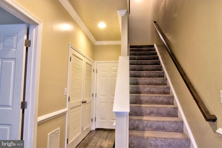 Property Photo:  333 White Oak Way  MD 21061 