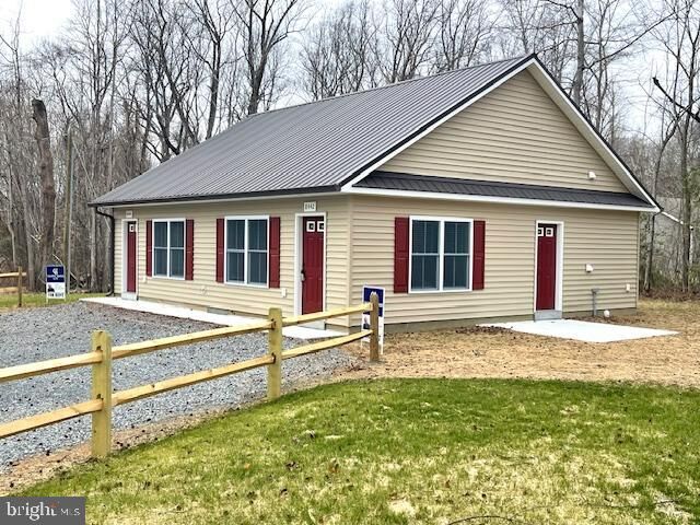 Property Photo:  8442 Blue Jay Meadows  VA 22485 