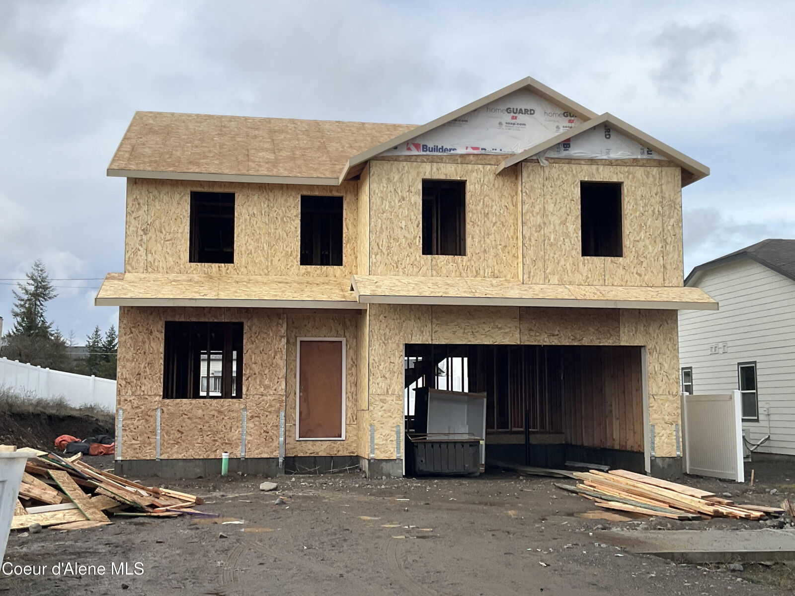 Property Photo:  402 S Treeline Pl  WA 99001 