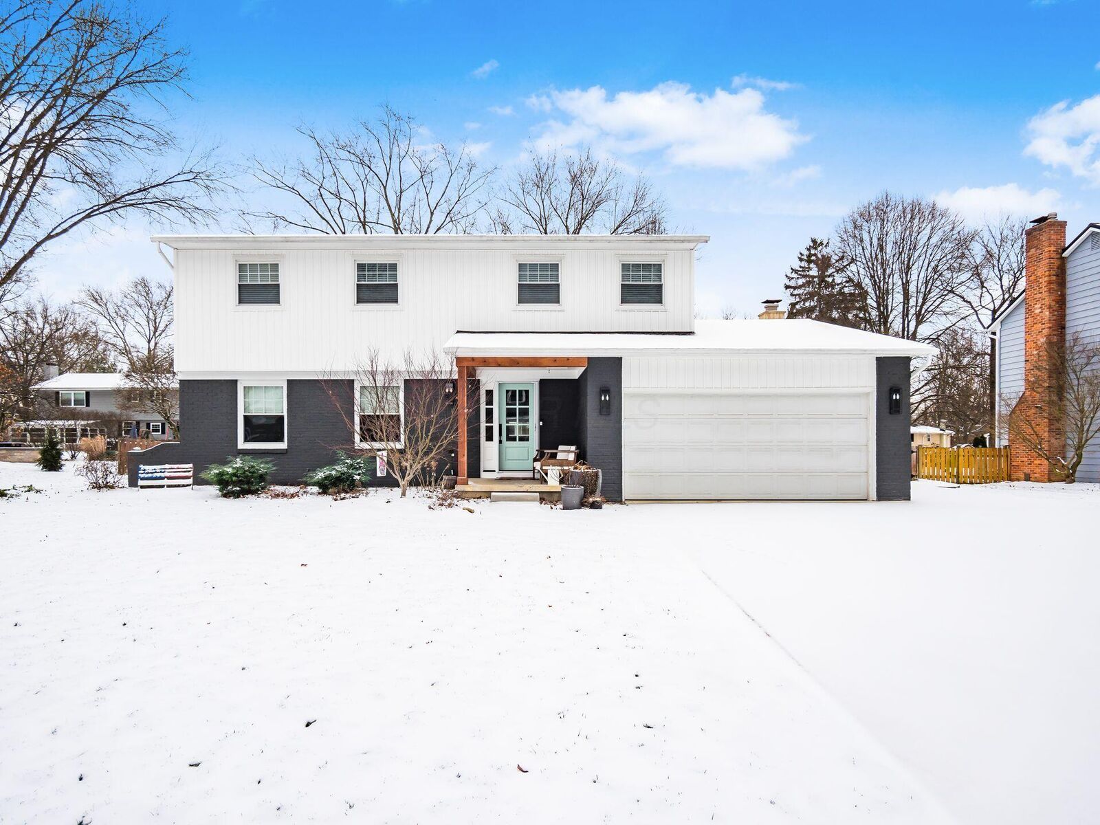 Property Photo:  1625 Shelley Court  OH 43235 