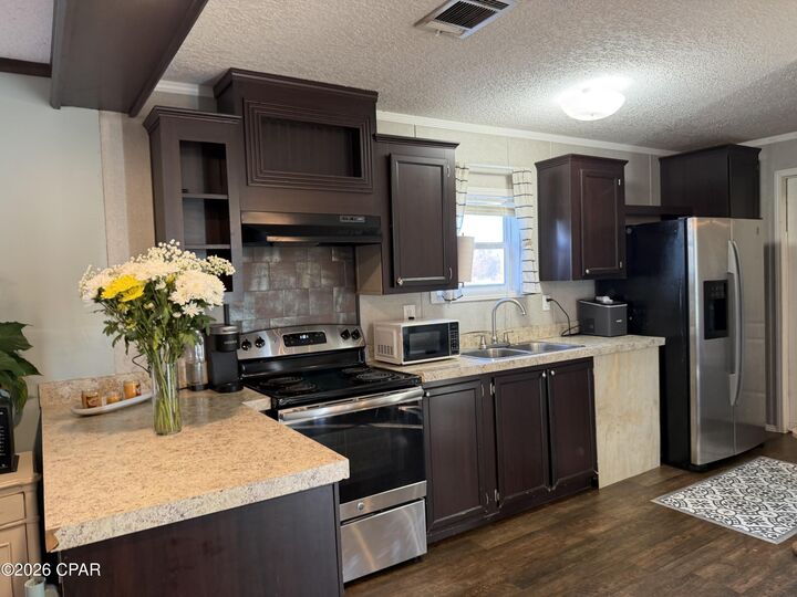 Property Photo:  10626 Happyville Road  FL 32466 