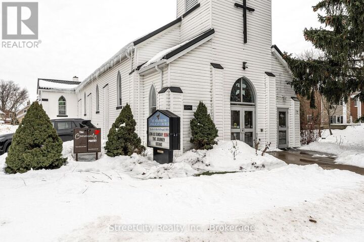 Property Photo:  133 Home Street  ON N5A 2A2 