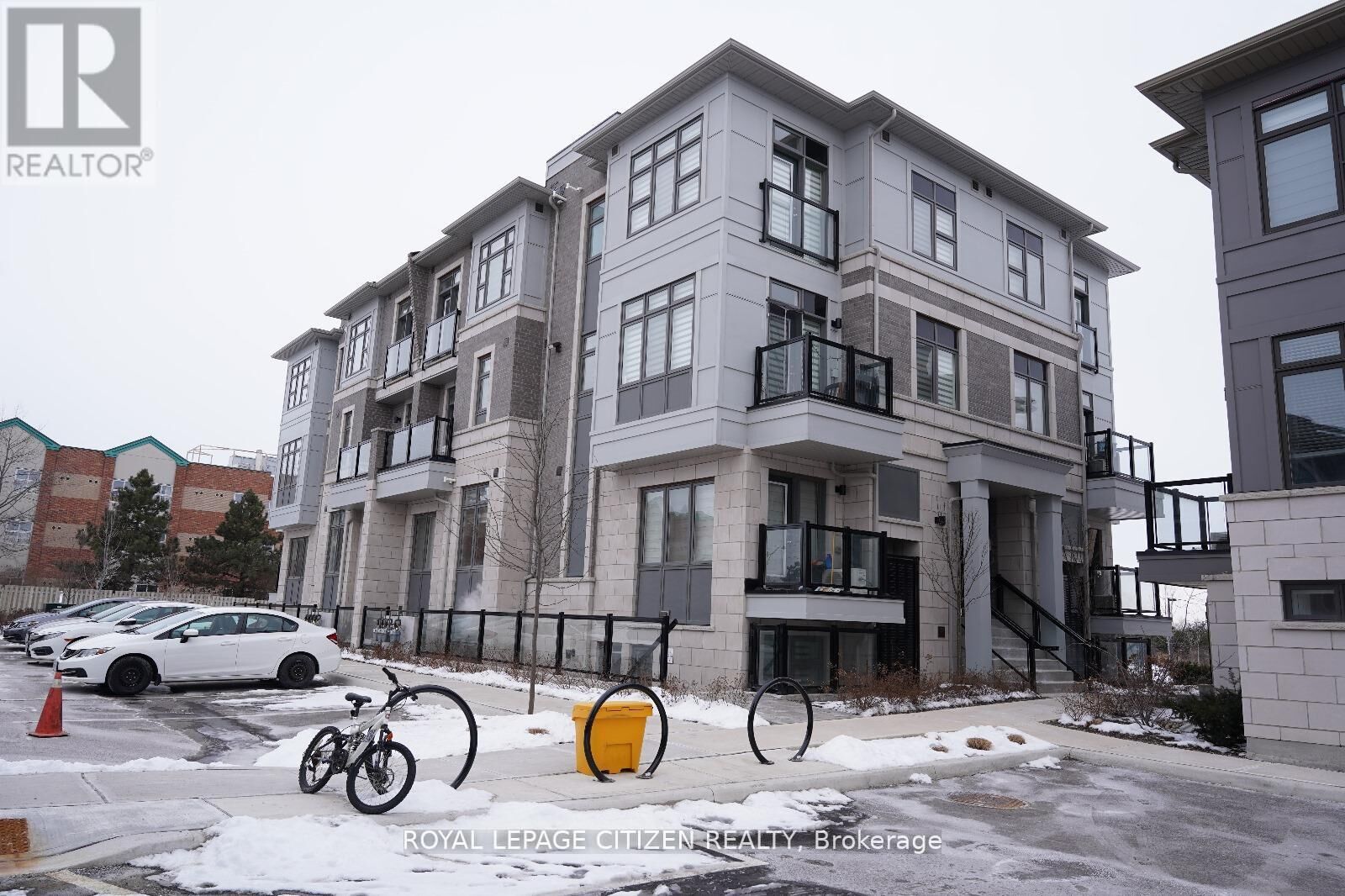 Property Photo:  70 Halliford Place 414  ON L6P 4R1 