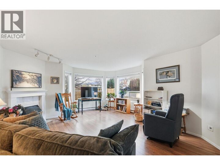 Property Photo: 1445 Halifax Street 105 BC V2A 8M8