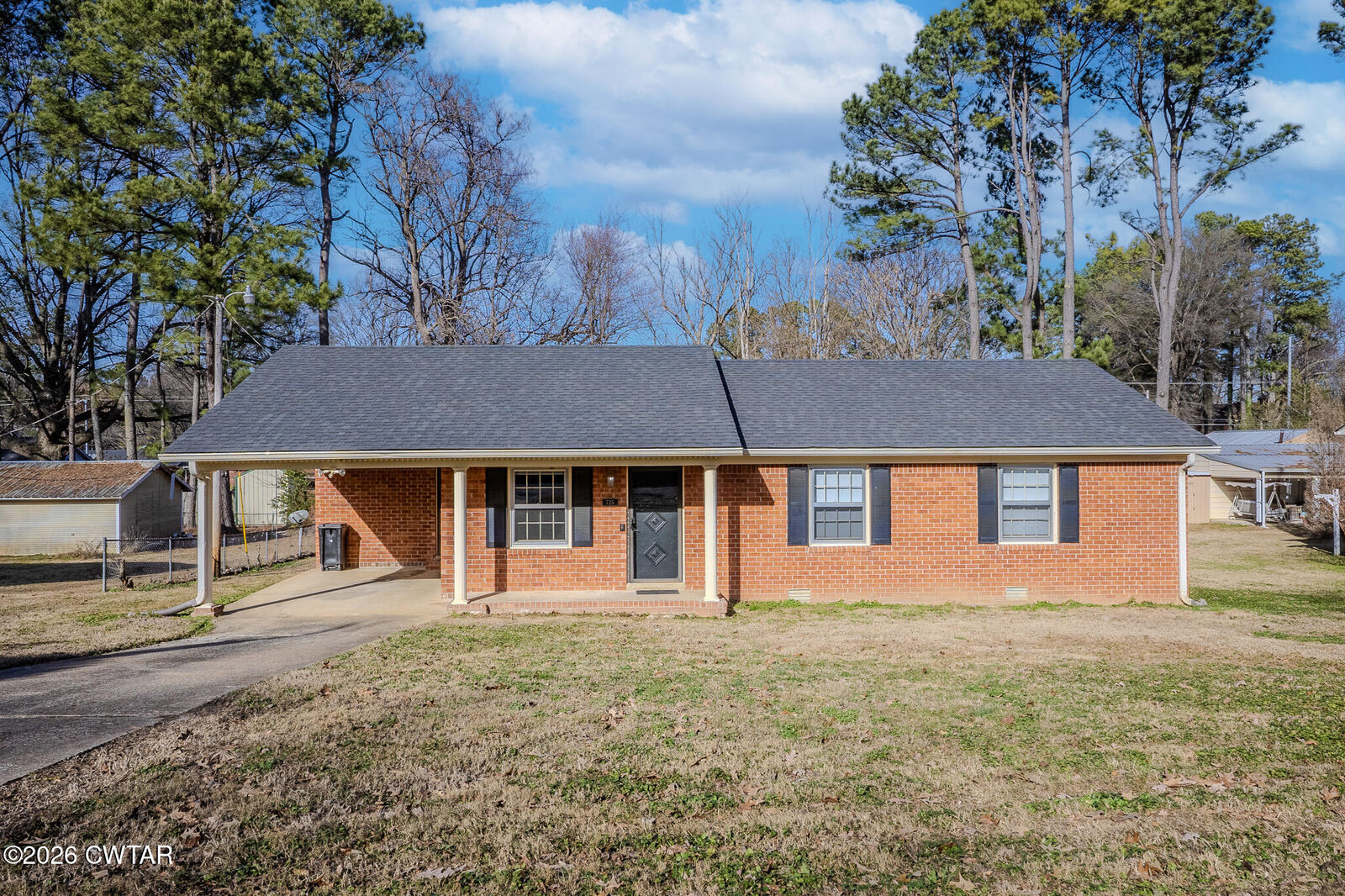 Property Photo:  725 Carlton Street  TN 38012 