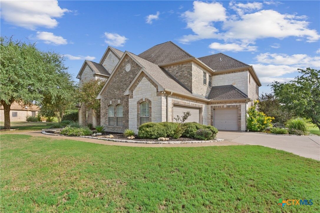 Property Photo: 2726 Winners Circle TX 76571