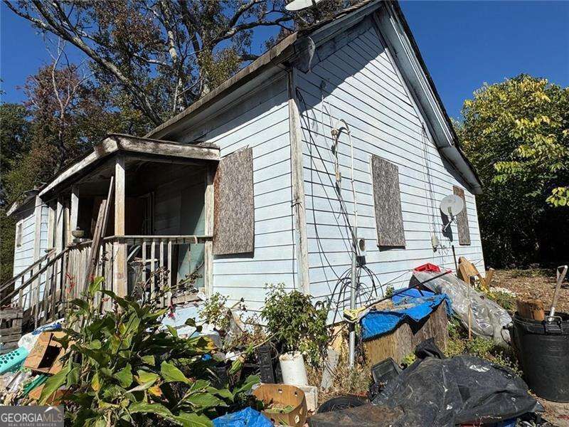 Property Photo:  19 White Place SW  GA 30310 