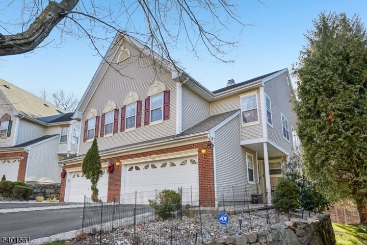 Property Photo:  26 Eider Ct  NJ 07470 