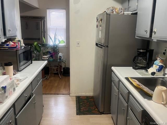 Property Photo:  5 Crescent Drive 17  NY 10984 