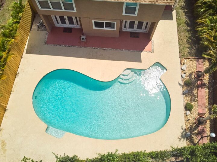 Property Photo: 3103 Taragrove Drive FL 33618