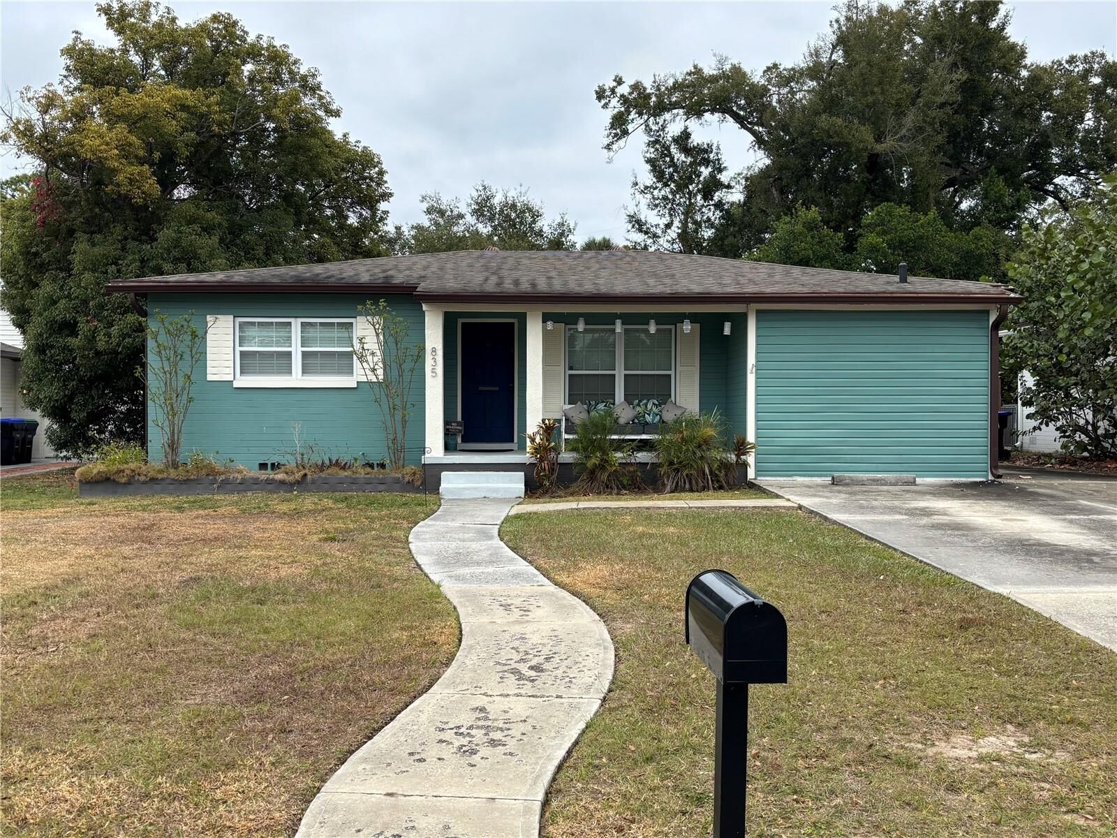 Property Photo:  835 Canovia Avenue  FL 32804 