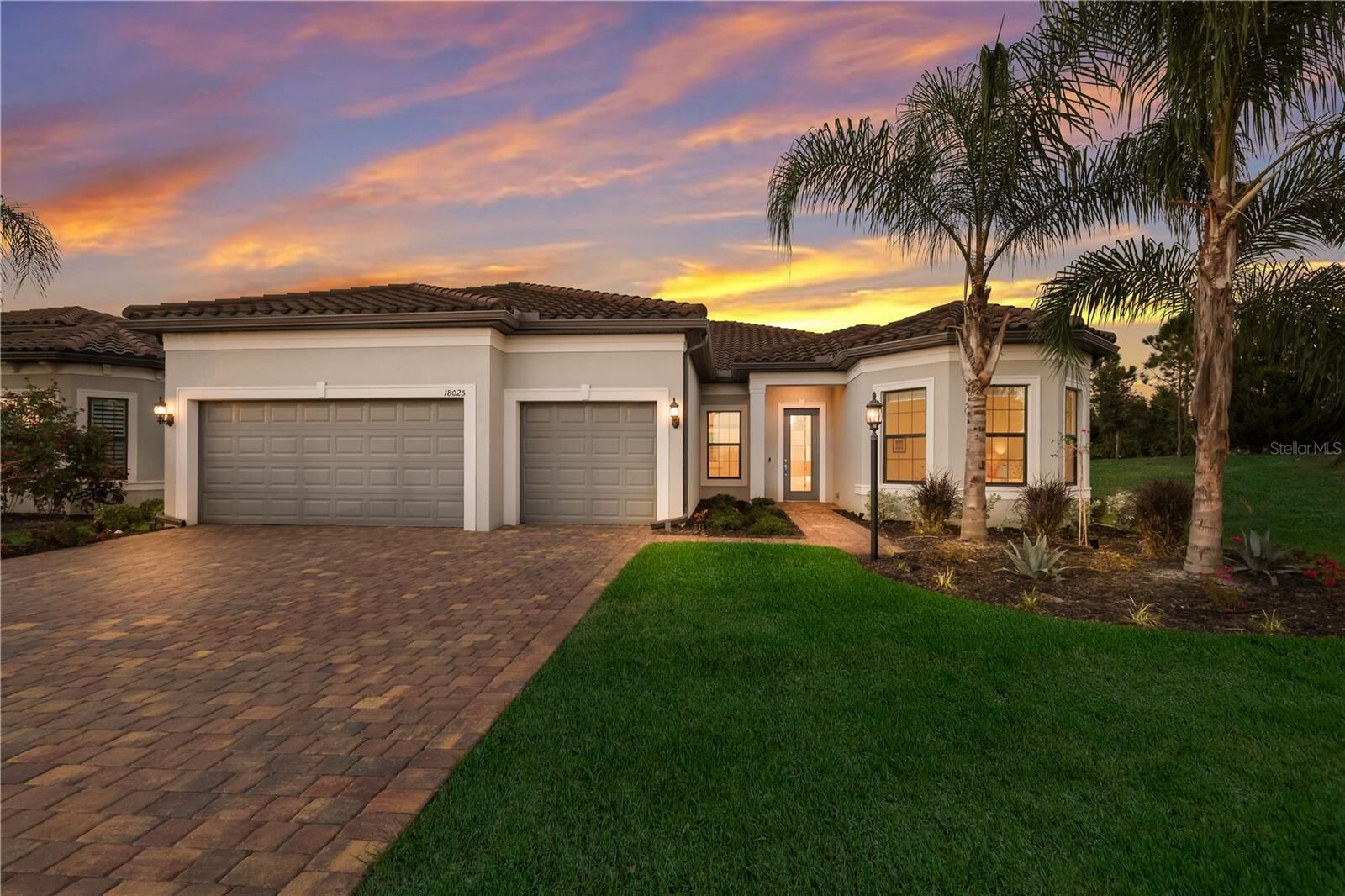 Property Photo:  18025 Northwood Place  FL 34202 