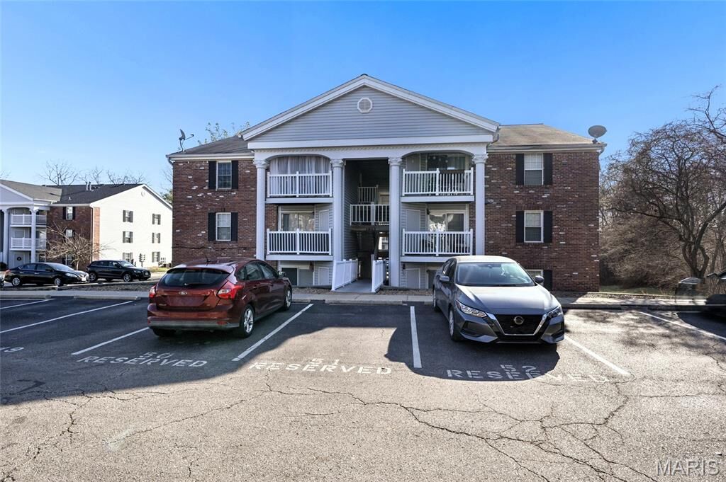 Property Photo:  1923 Marine Terrace Drive K  MO 63146 