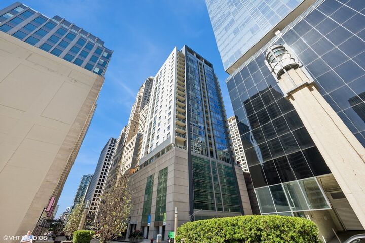 Property Photo: 160 E Illinois Street 1102 IL 60611