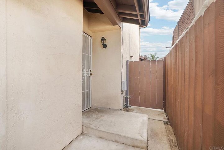 Property Photo:  637 La Presa Avenue  CA 91977 