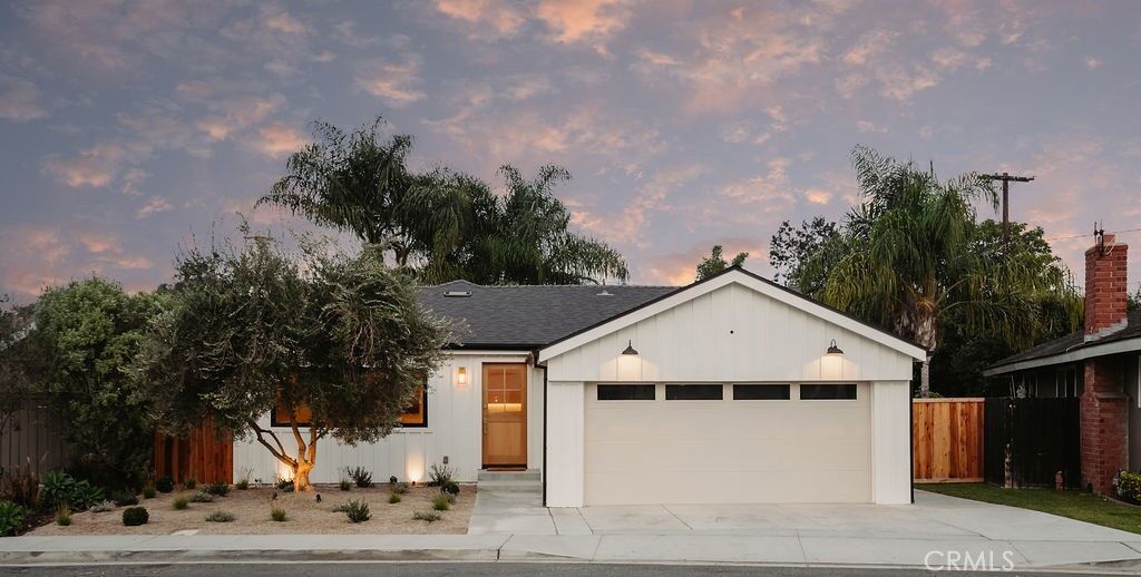 Property Photo:  208 Susannah Place  CA 92627 