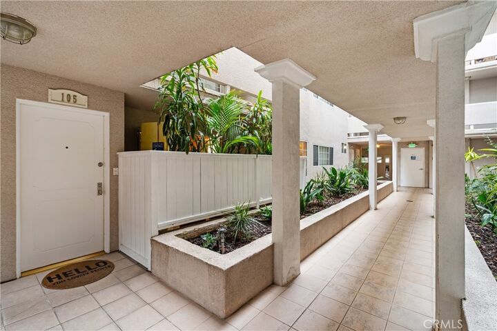 Property Photo:  1228 14th Street 105  CA 90404 