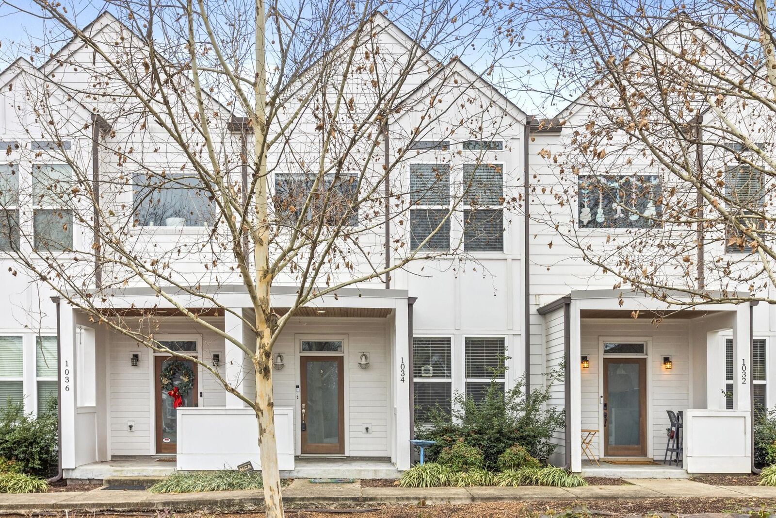 Property Photo: 1034 Maynor Ave TN 37216