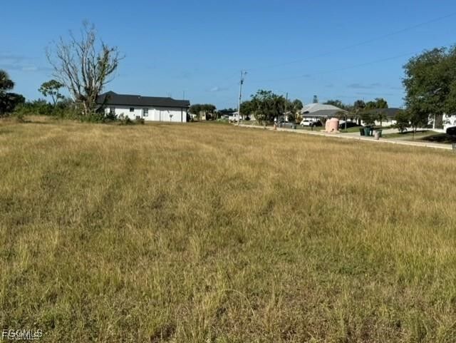 Property Photo:  1016 NE 12th Street  FL 33909 