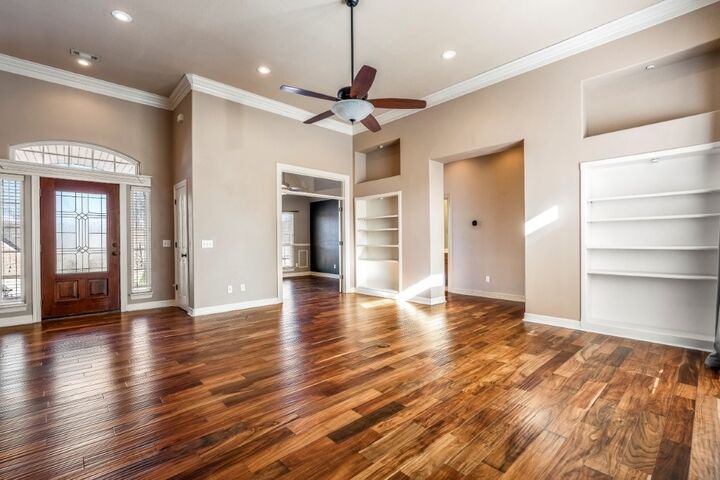 Property Photo:  507 E Andrew Avenue  AR 72764 