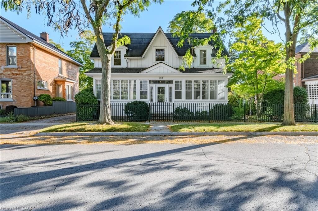 Property Photo:  181 Talbot Street S  ON N3Y 2Z8 