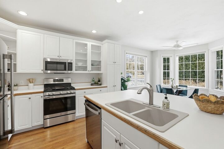 Property Photo:  49 Braeburn Lane 49  MA 01721 