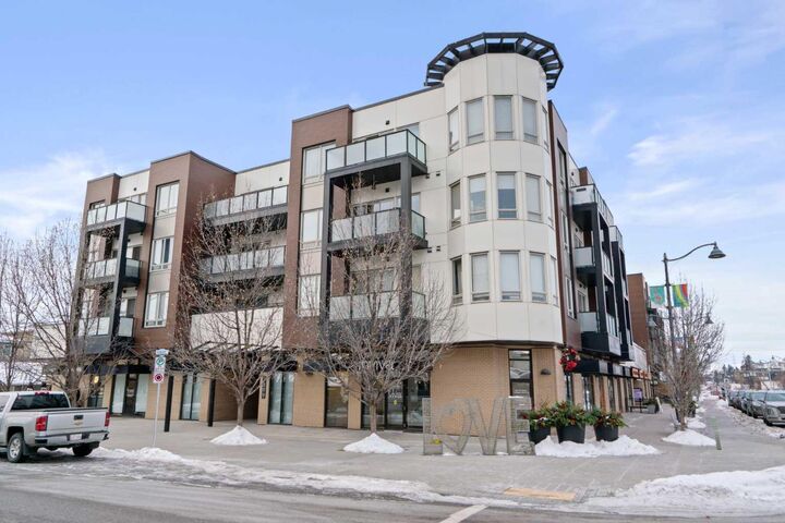 1899 45 Street NW 313 — photo 1