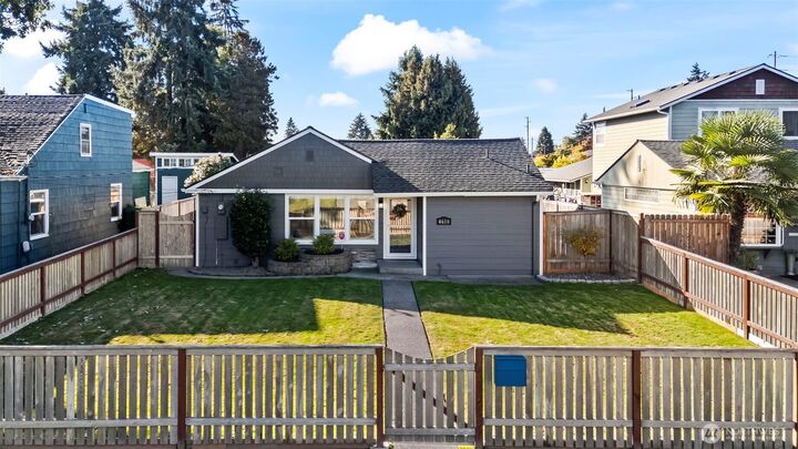 Property Photo: 4610 N 15th Street WA 98406