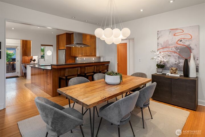 Property Photo: 1807 11th Avenue W WA 98119