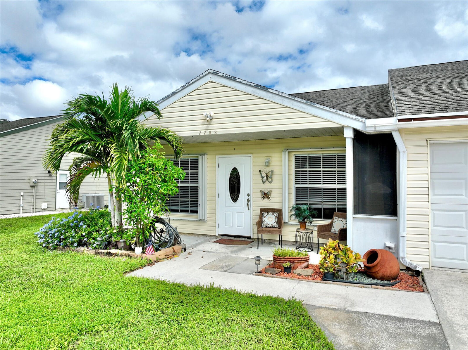 Property Photo:  7782 Blairwood Circle  FL 33467 