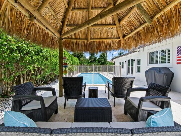 Property Photo:  2401 NE 45th Street  FL 33064 