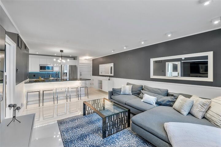 Property Photo:  119 NE 19th Court 114G  FL 33305 