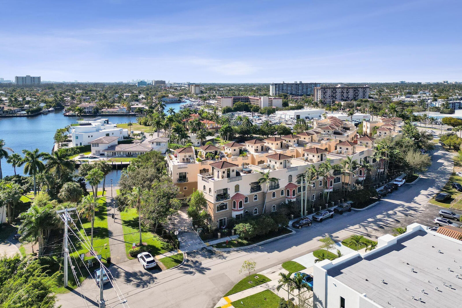 Property Photo:  2260 SE 7 Street  FL 33062 