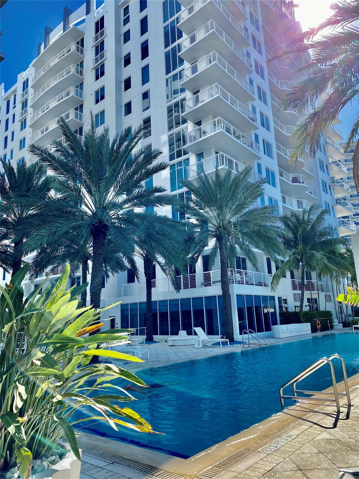 Property Photo: 2821 N Ocean Boulevard 1106 FL 33308
