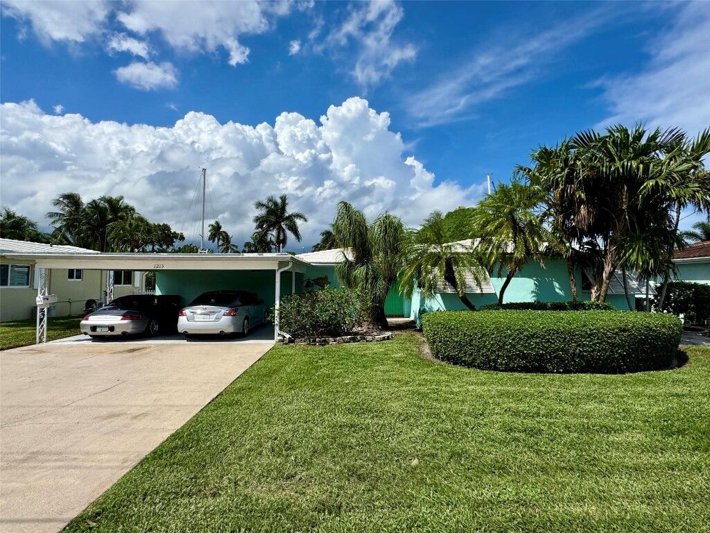 Property Photo:  1213 Mandarin Isle  FL 33315 