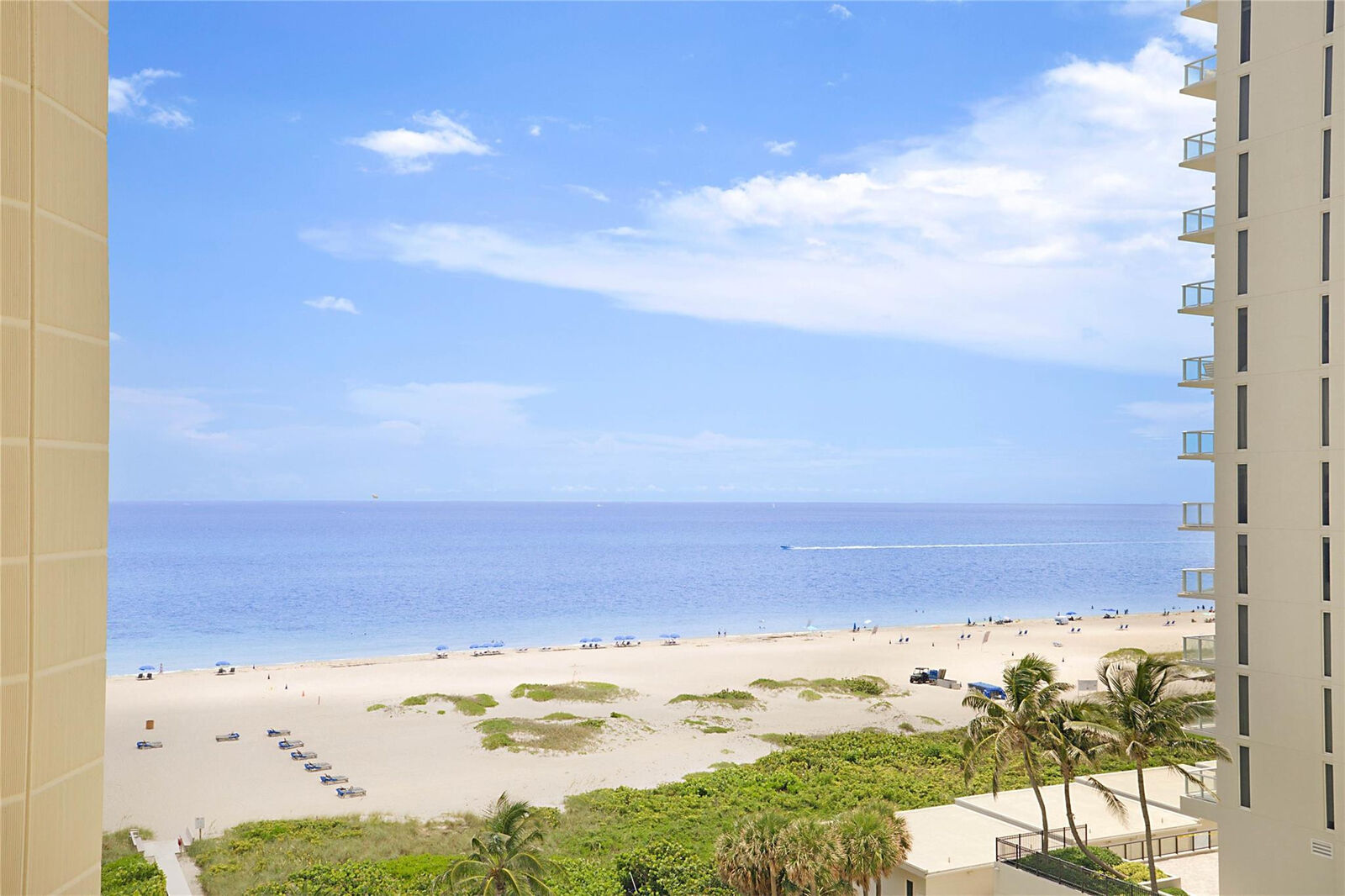 Property Photo:  2800 N Ocean Drive B-9D  FL 33404 