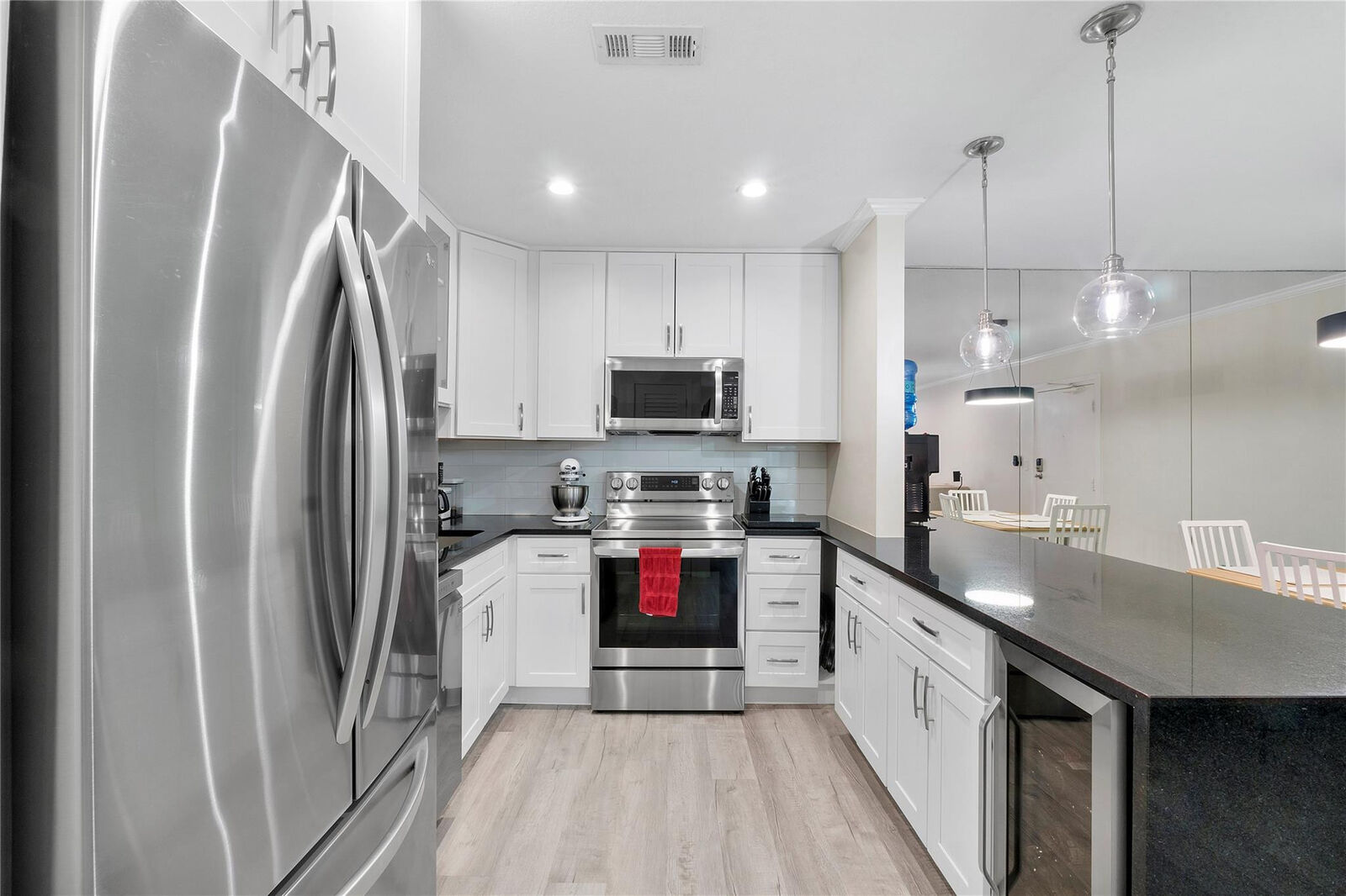 Property Photo: 6205 Bay Club Drive 3 FL 33308