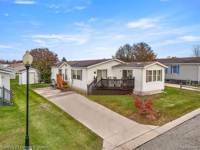 Property Photo:  9824 Hathaway Drive  MI 48167 