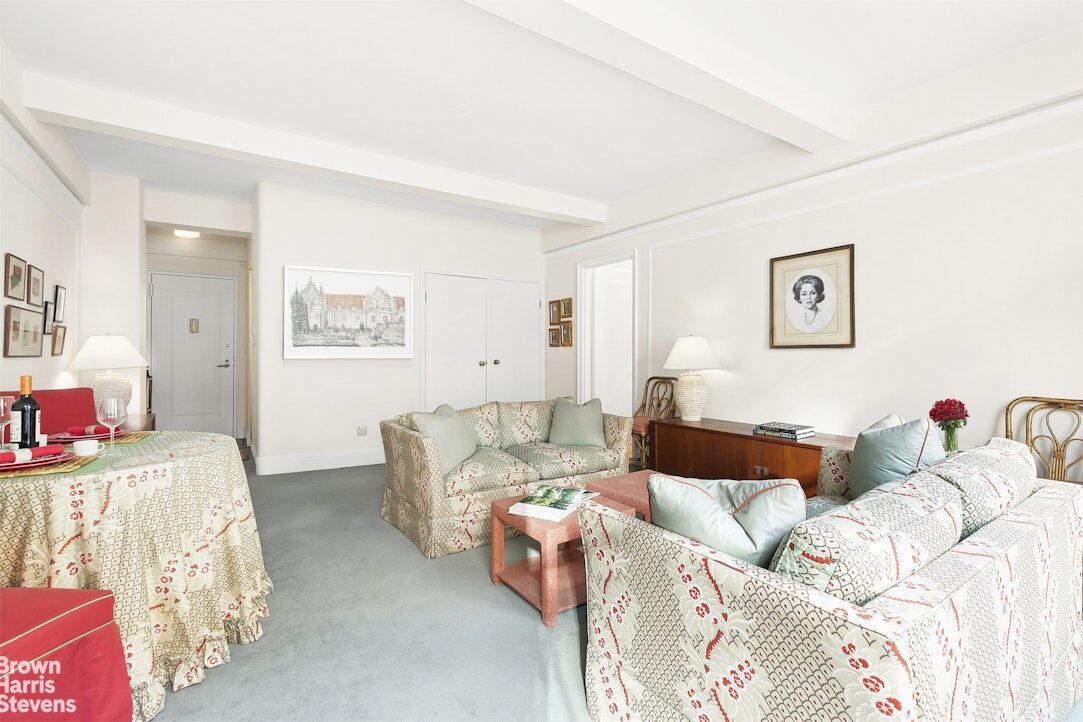 Property Photo:  40 W 72nd Street 81B  NY 10023 