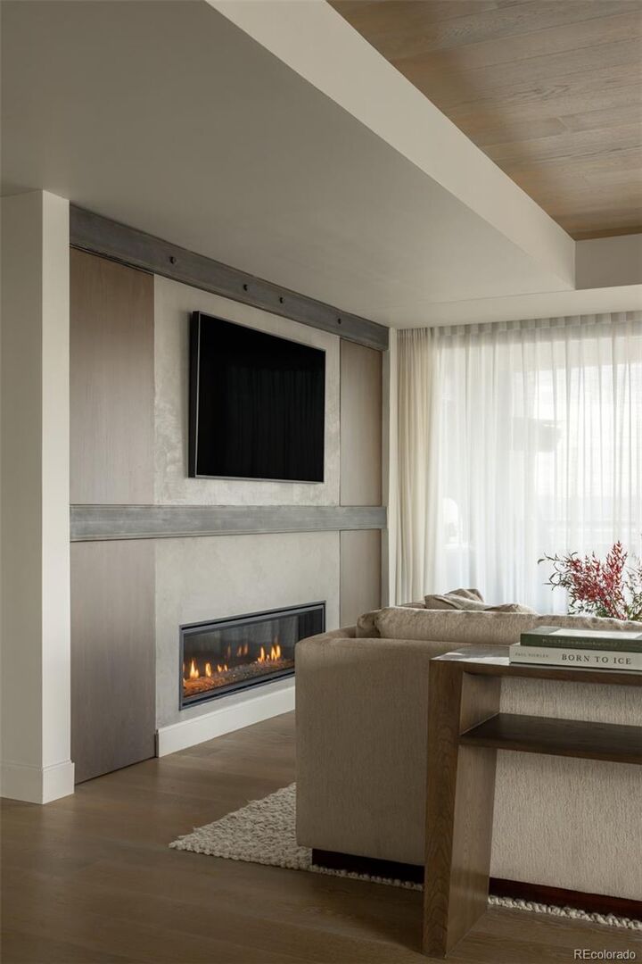 Property Photo:  1133 14th Street 3220  CO 80202 