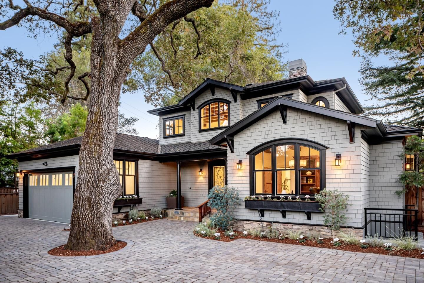 Property Photo:  1224 Whitaker Way  CA 94025 