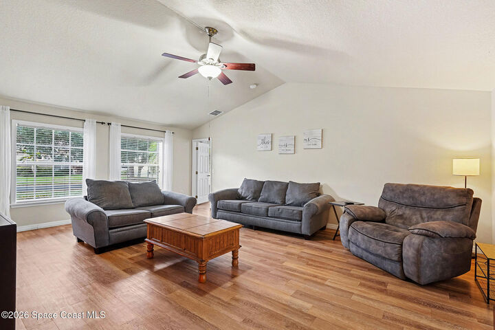 Property Photo:  1923 Windbrook Drive SE  FL 32909 