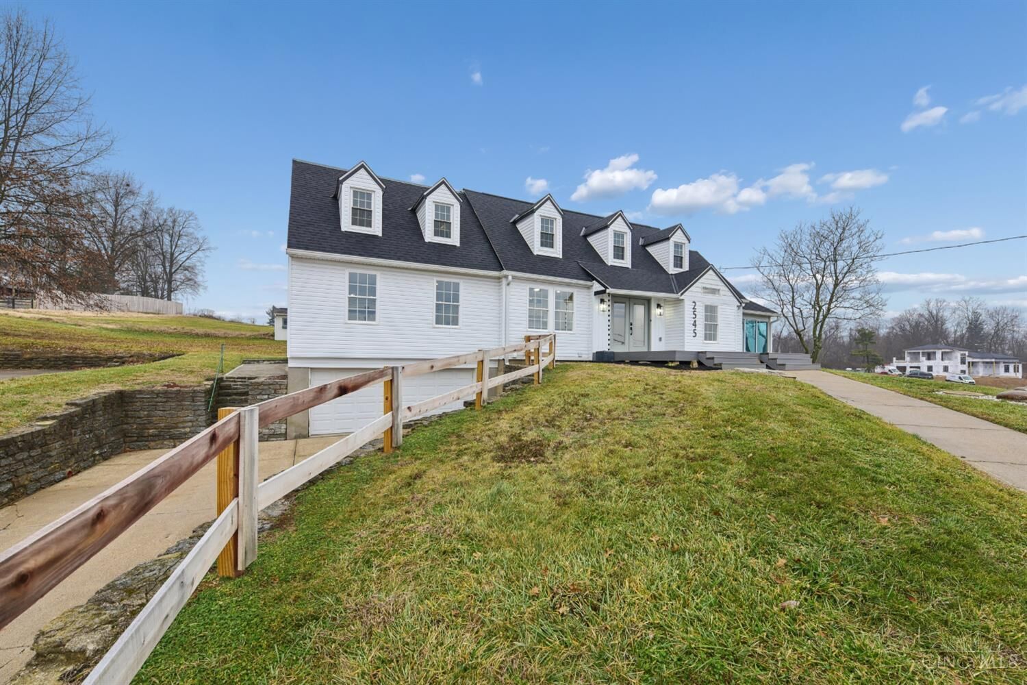 Property Photo:  2545 Cliff Road  OH 45052 