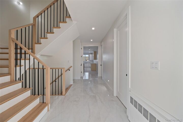 Property Photo: 352 Blauvelt Road 203 NY 10952