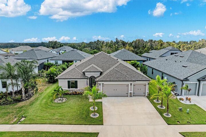 Property Photo: 12627 Wheatgrass Court FL 34219