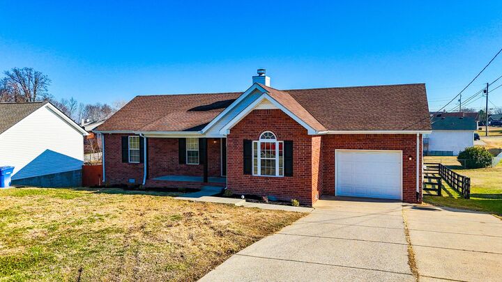 Property Photo:  604 Zellwood Dr  TN 37086 