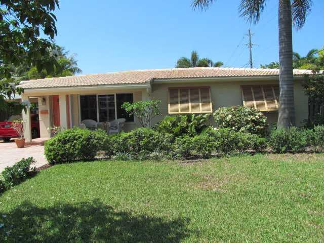 Property Photo:  1825 NE 27th Street  FL 33306 